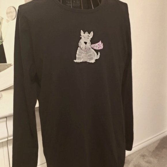 Cute sequined doggie tee 🐶 - Picture 2 of 5